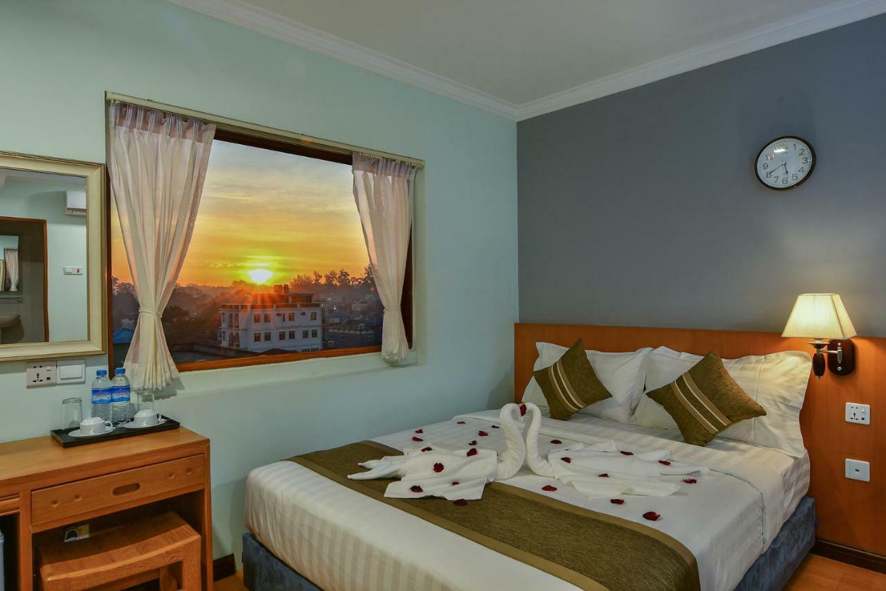 Hotel Sakura Pyinoolwin Pyin Oo Lwin Eksteriør bilde